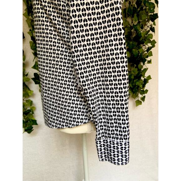 Banana Republic Non Iron Fitted Black White Long Sleeve Button Up Top Women's 6 - Picture 10 of 11